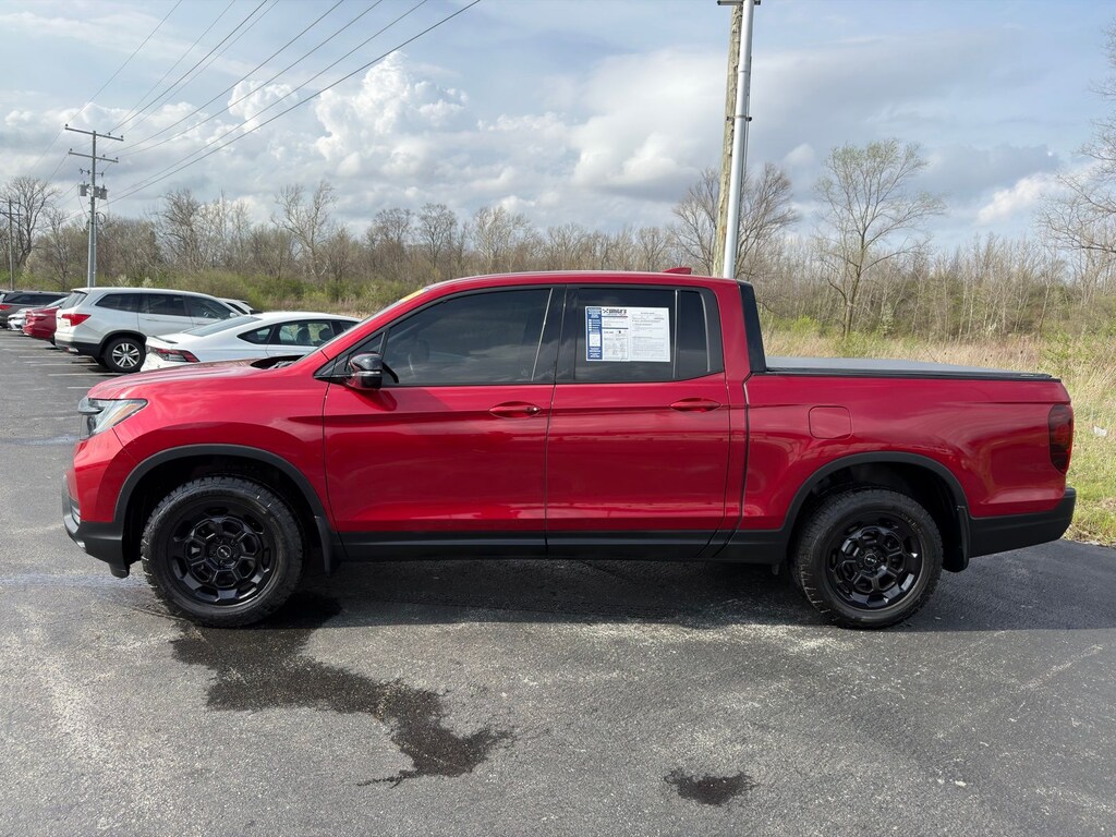 Used 2025 Honda Ridgeline Black Edition Truck