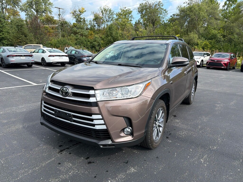 Used 2018 Toyota Highlander XLE SUV