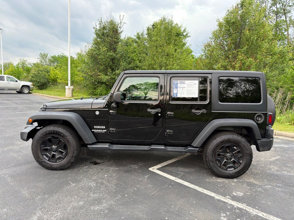Used 2016 Jeep Wrangler Unlimited Sport SUV