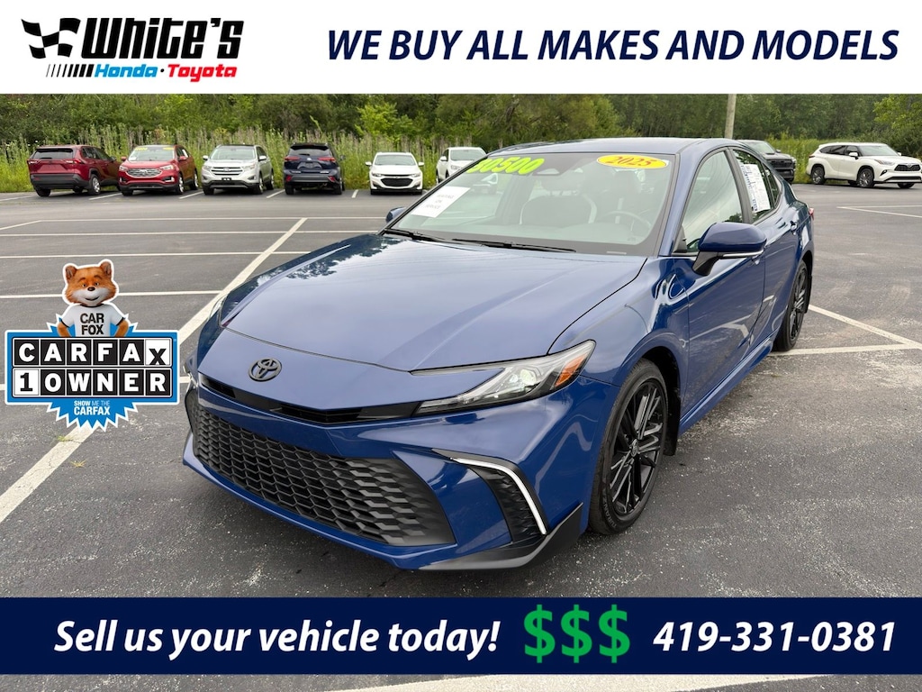 Used 2025 Toyota Camry SE Sedan