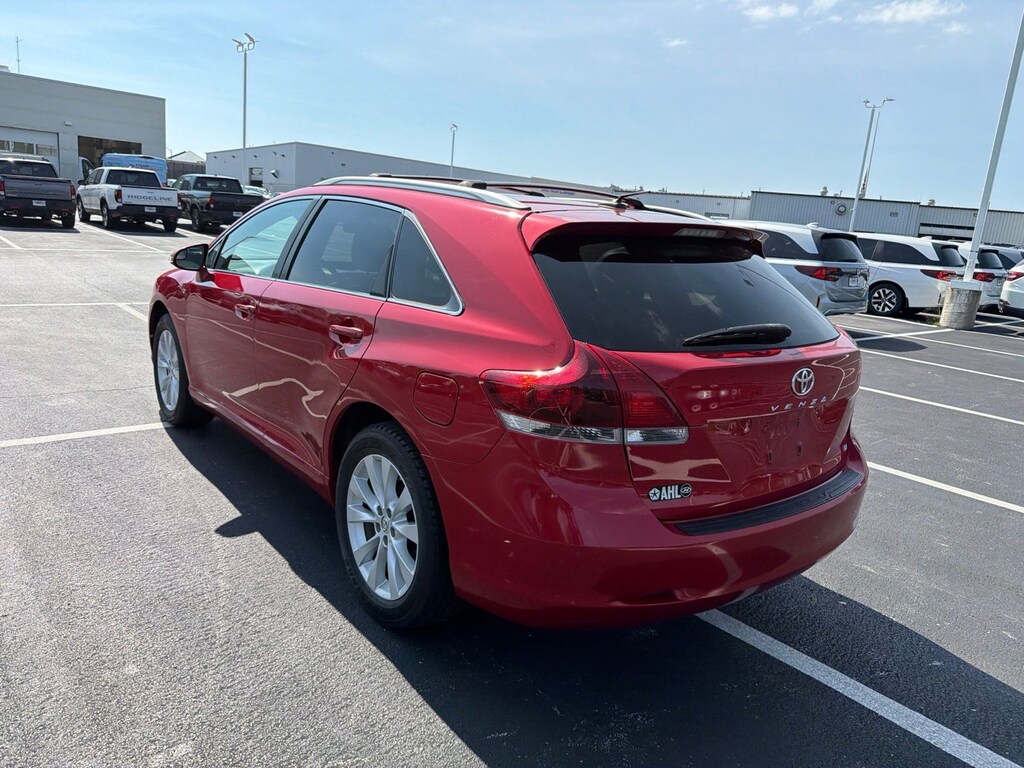 Used 2014 Toyota Venza LE SUV