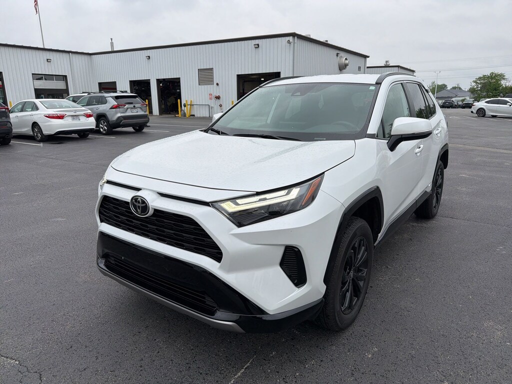 Used 2025 Toyota RAV4 Hybrid SE SUV
