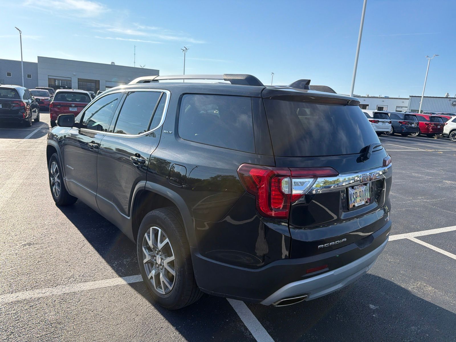 Used 2023 GMC Acadia SLT SUV