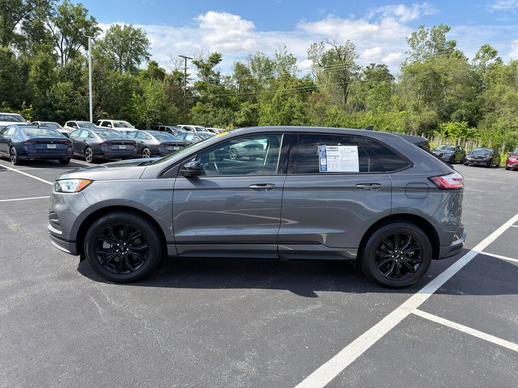 Used 2024 Ford Edge SE SUV