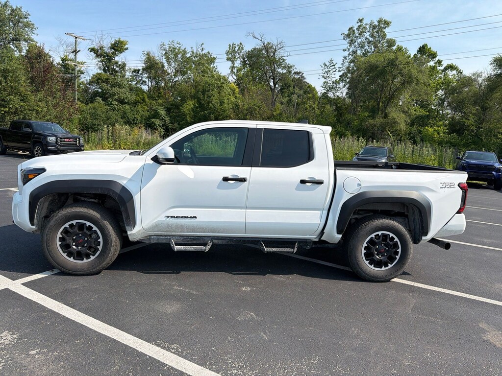 Used 2025 Toyota Tacoma TRD Off-Road Truck