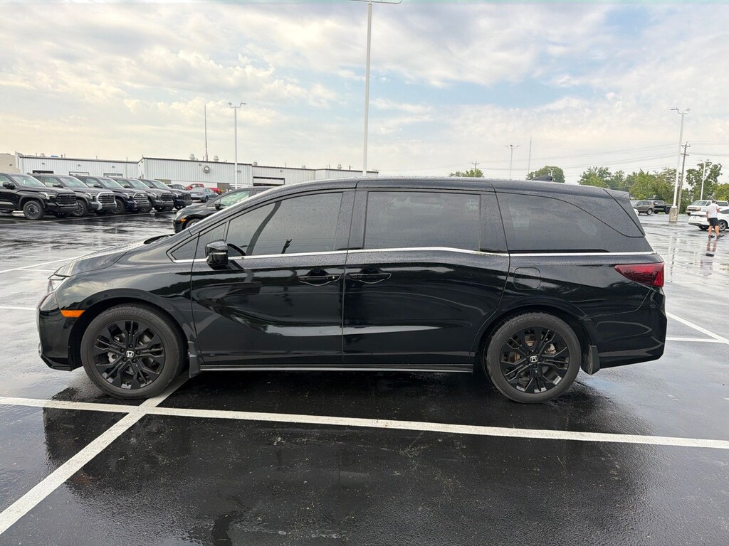 Used 2025 Honda Odyssey Sport-L Minivan/Van