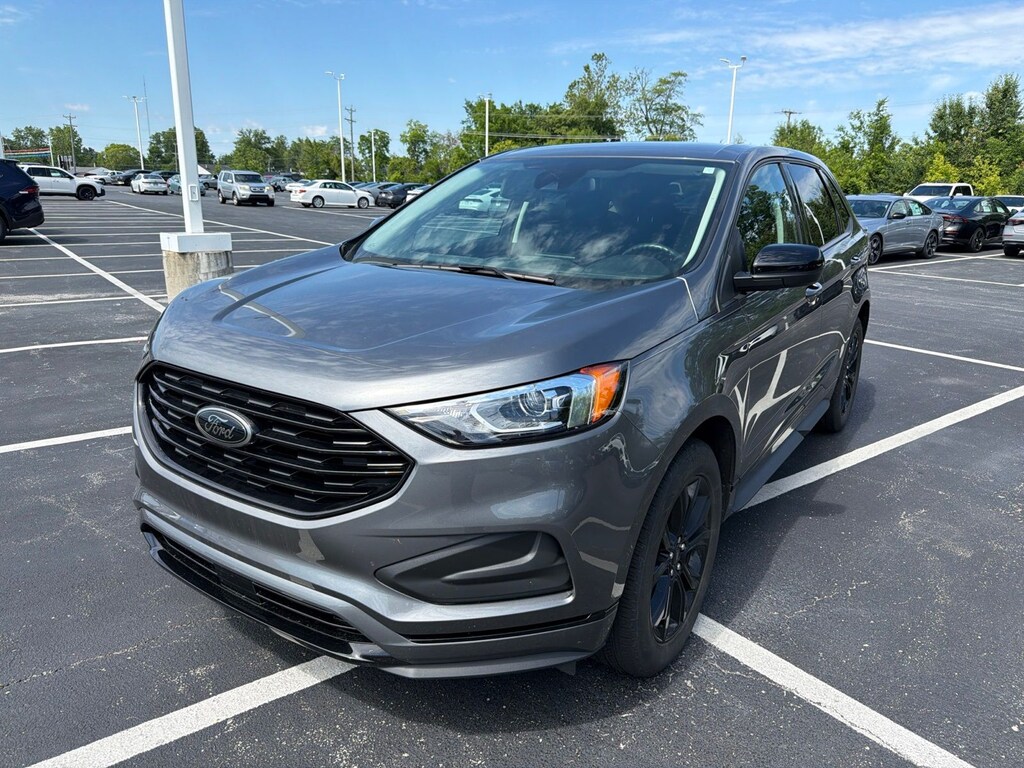 Used 2024 Ford Edge SE SUV