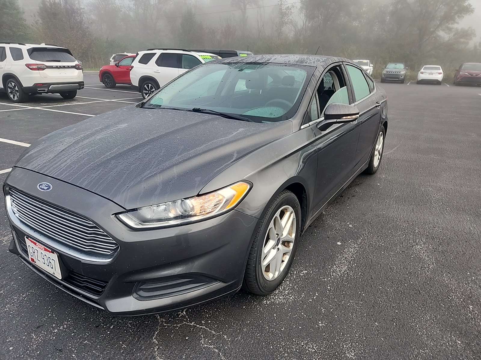 Used 2016 Ford Fusion SE Sedan
