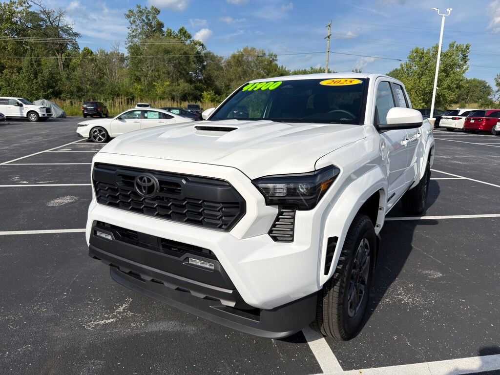 Used 2025 Toyota Tacoma TRD Sport Truck