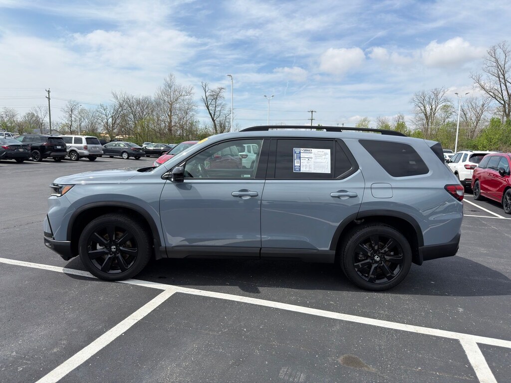 Used 2025 Honda Pilot Black Edition SUV