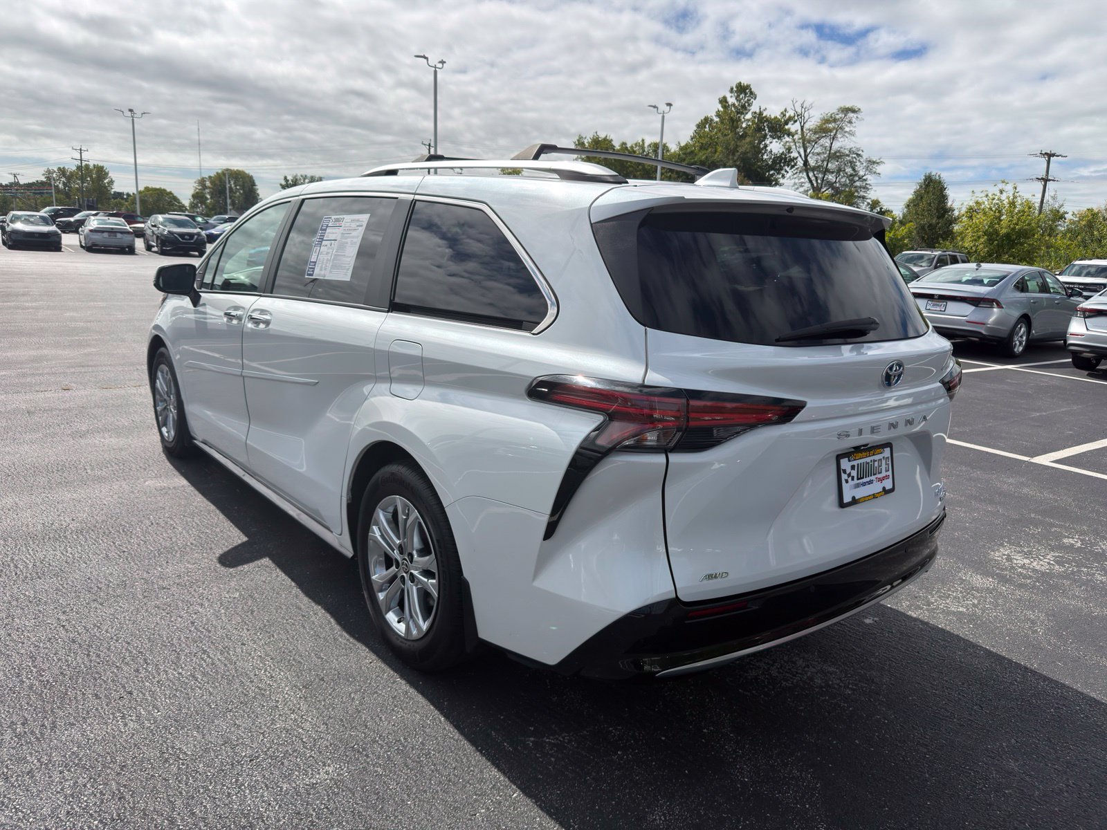 Used 2022 Toyota Sienna Platinum Minivan/Van