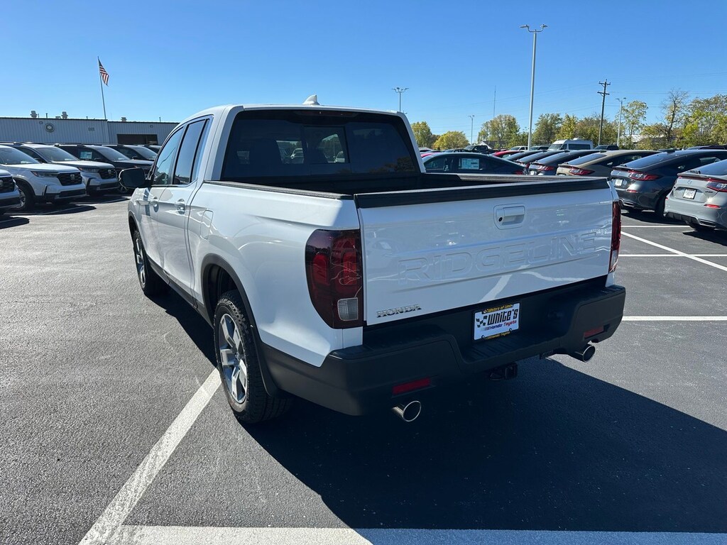 New 2026 Honda Ridgeline RTL Truck Crew Cab