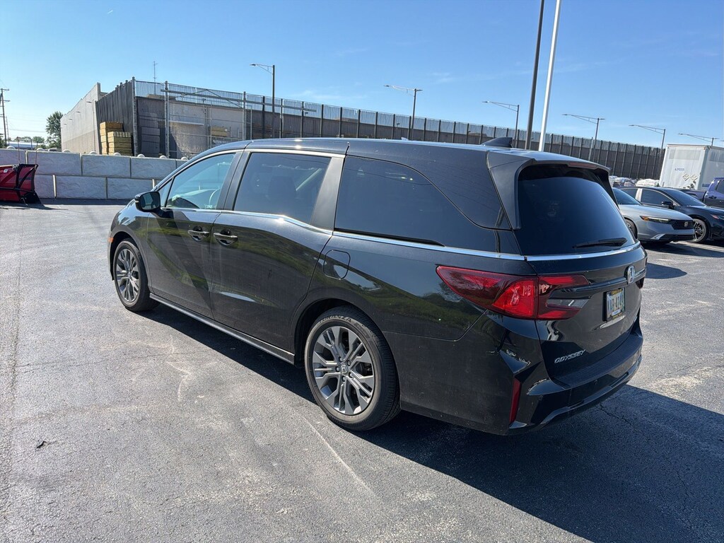 Used 2025 Honda Odyssey Touring Minivan/Van