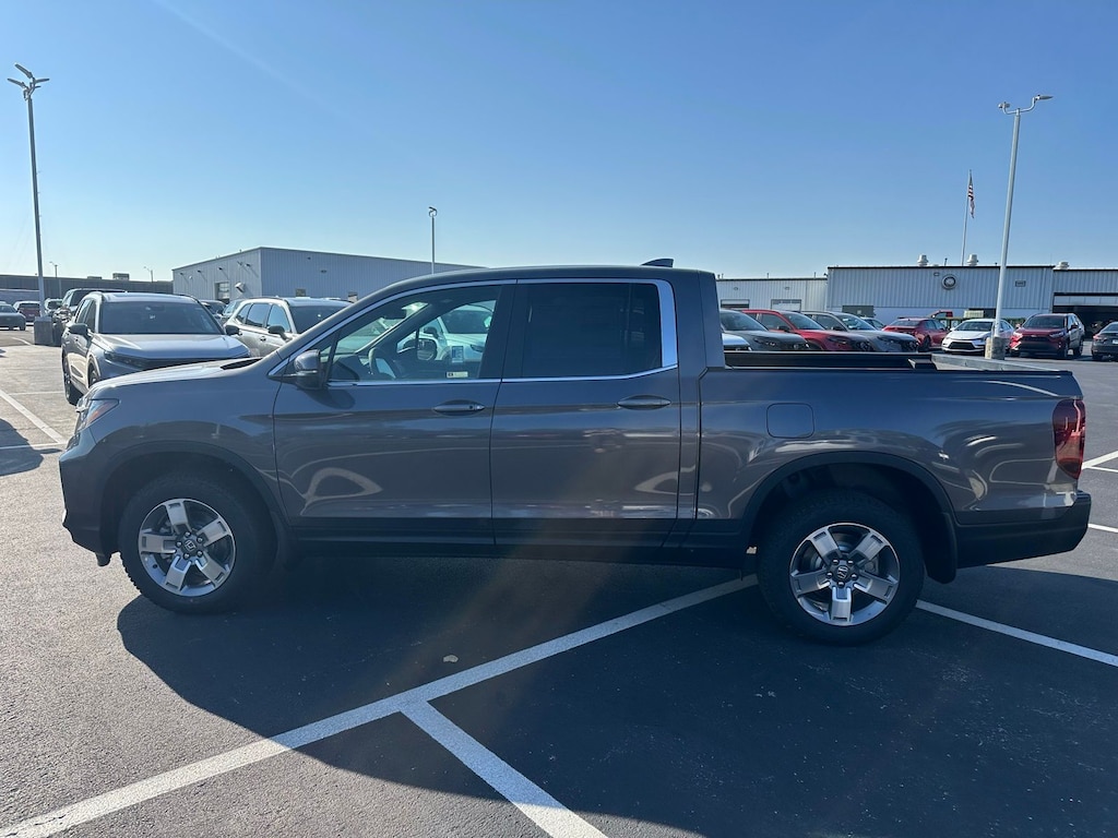 New 2026 Honda Ridgeline RTL Truck Crew Cab