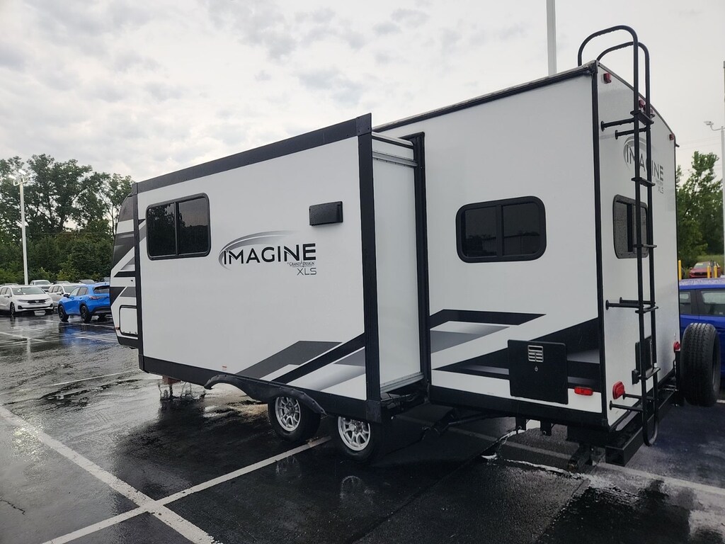 Used 2022 Grand Design Imagine XLS M22MLE