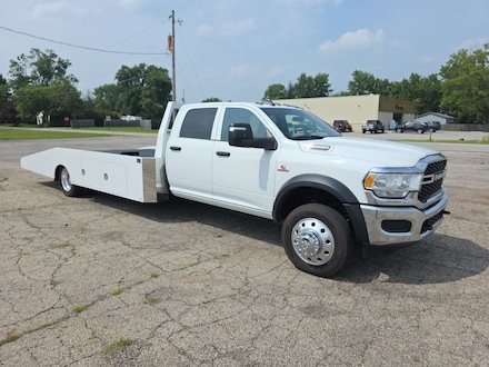 2024 Ram 4500 Chassis Cab Tradesman/SLT Truck Crew Cab