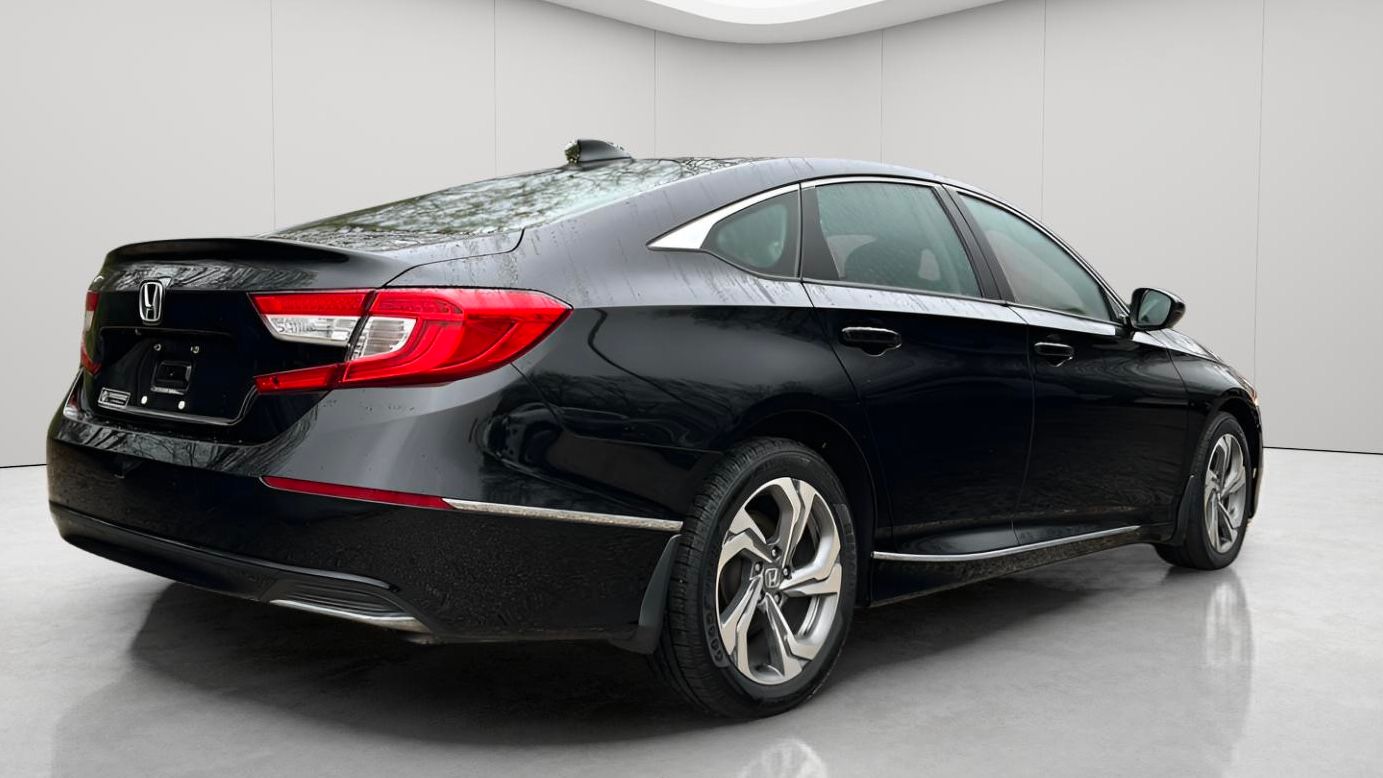 2018 Honda Accord EX-L photo 4