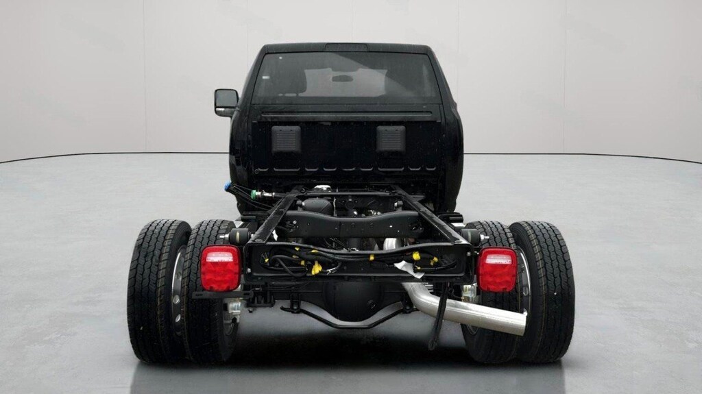 New 2024 Ram 4500 Chassis Cab 4500 TRADESMAN CHASSIS REGULAR CAB 4X4 60' CA Pickup