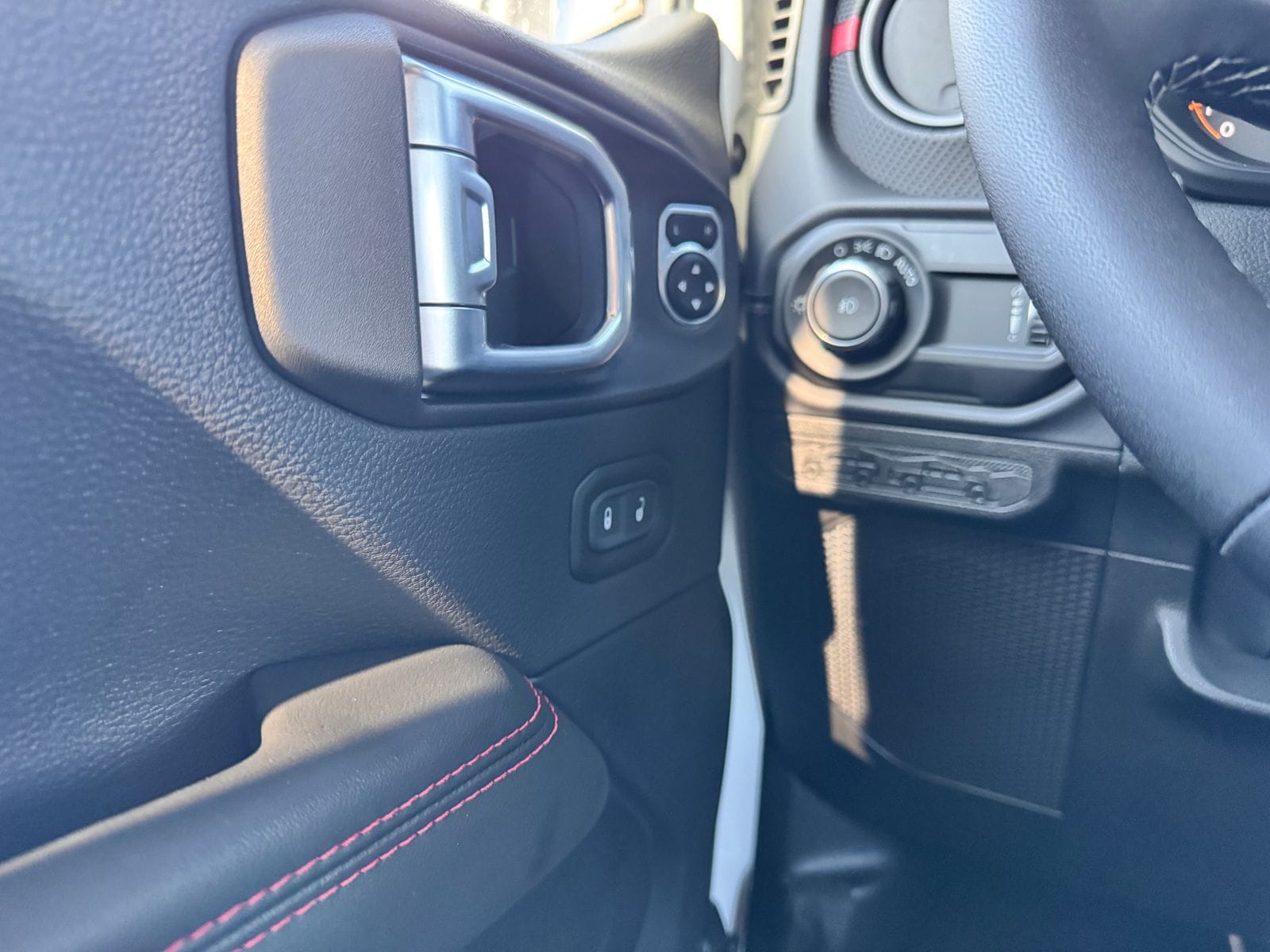 2026 Jeep Wrangler 2-Door Rubicon - Photo 13