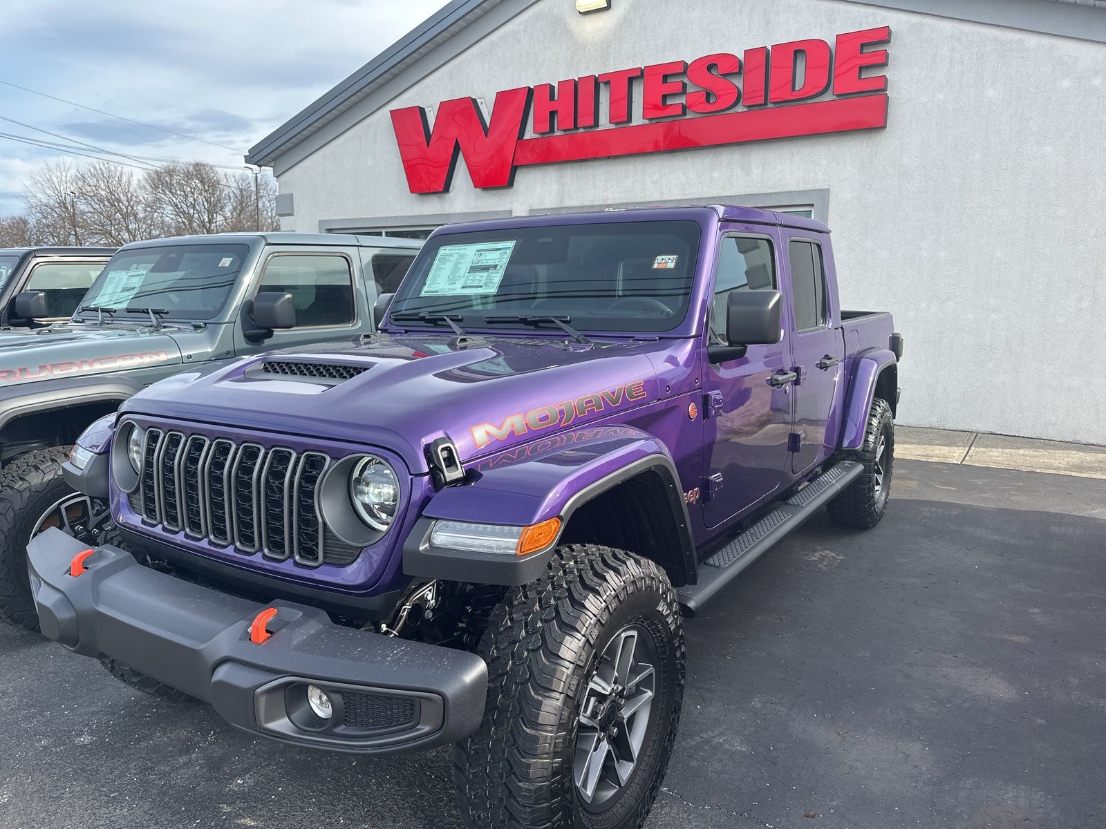 2026 Jeep Gladiator Mojave's photo