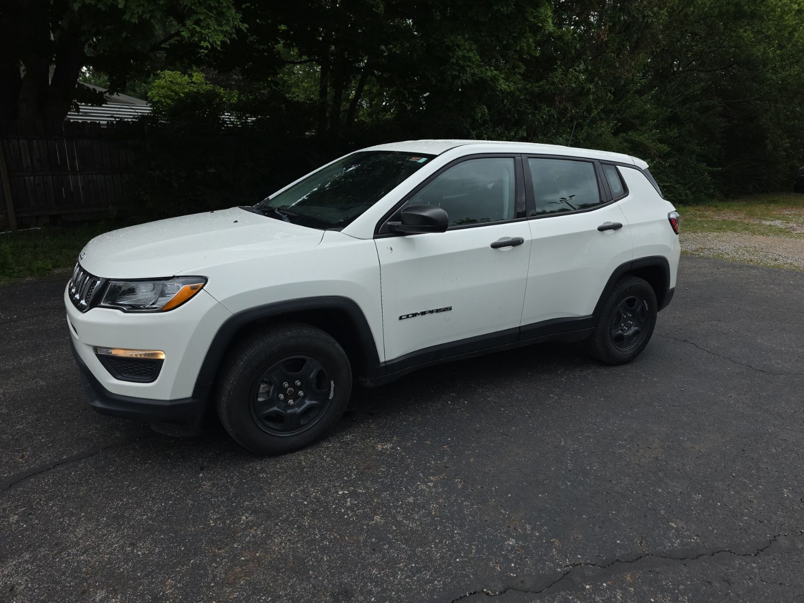 2021 Jeep Compass Sport's photo