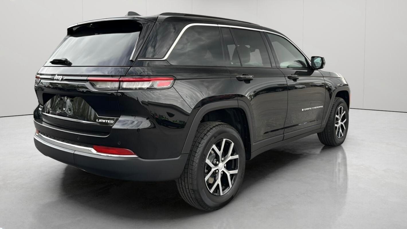 2025 Jeep Grand Cherokee Limited photo 4