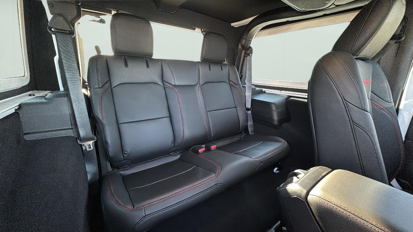 2026 Jeep Wrangler 2-Door Rubicon - Photo 24