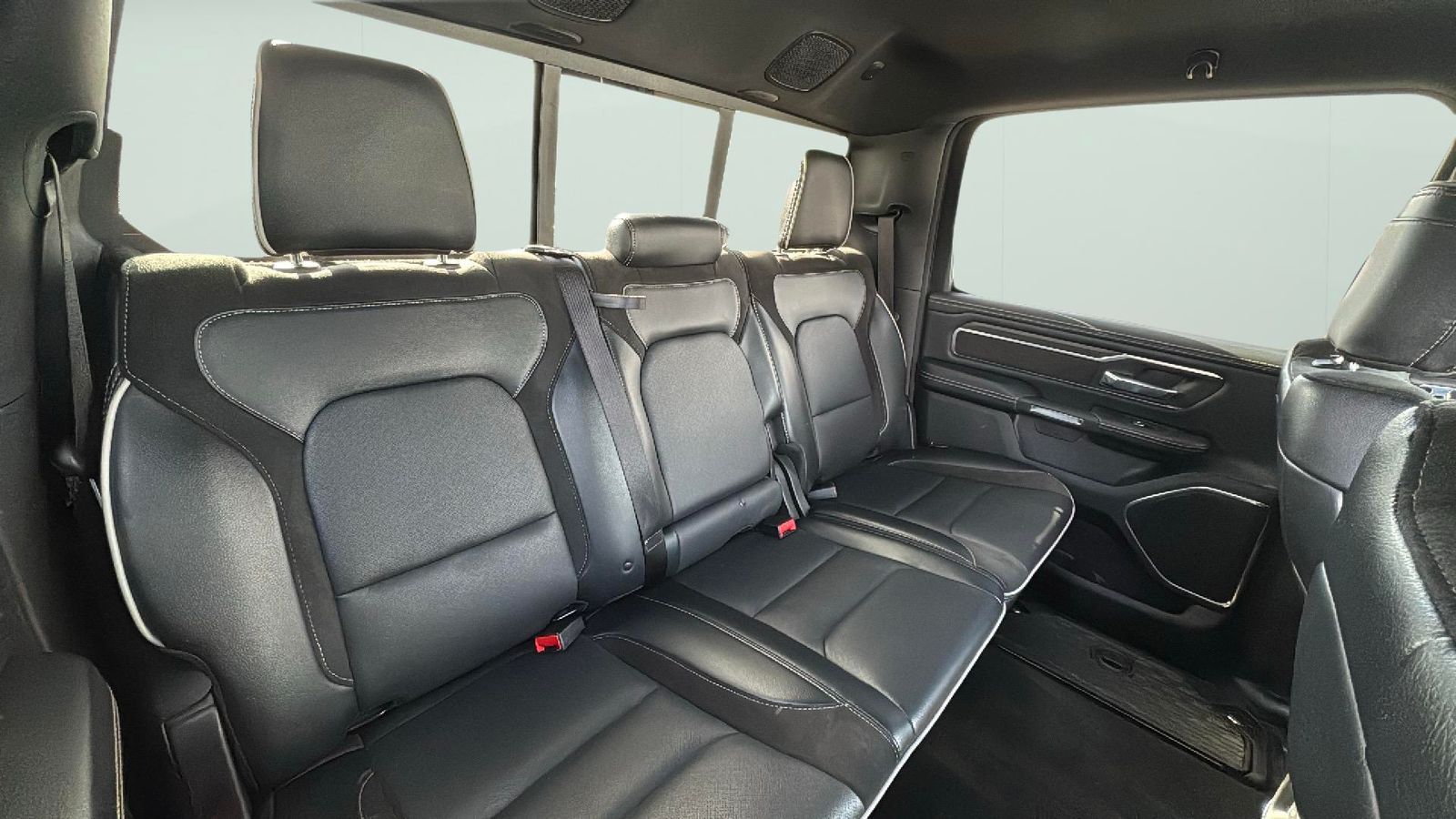 2025 RAM Ram 1500 Pickup Laramie - Photo 26