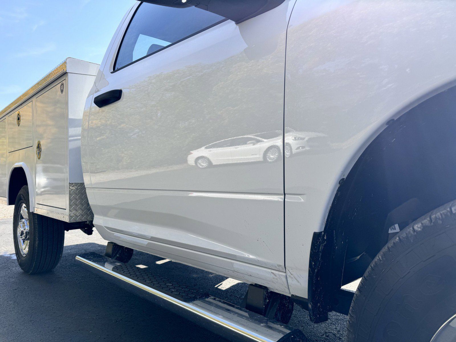 2024 RAM 3500 Tradesman - Photo 10