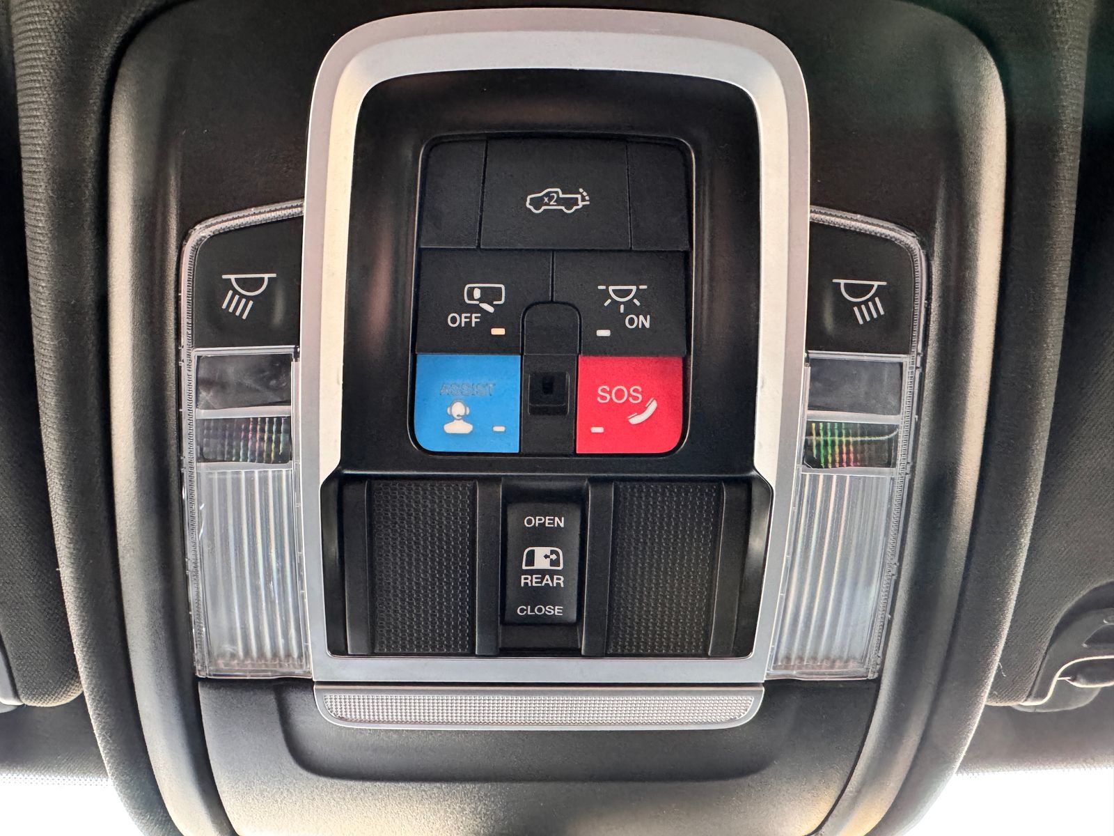 2025 RAM Ram 1500 Pickup Laramie - Photo 30