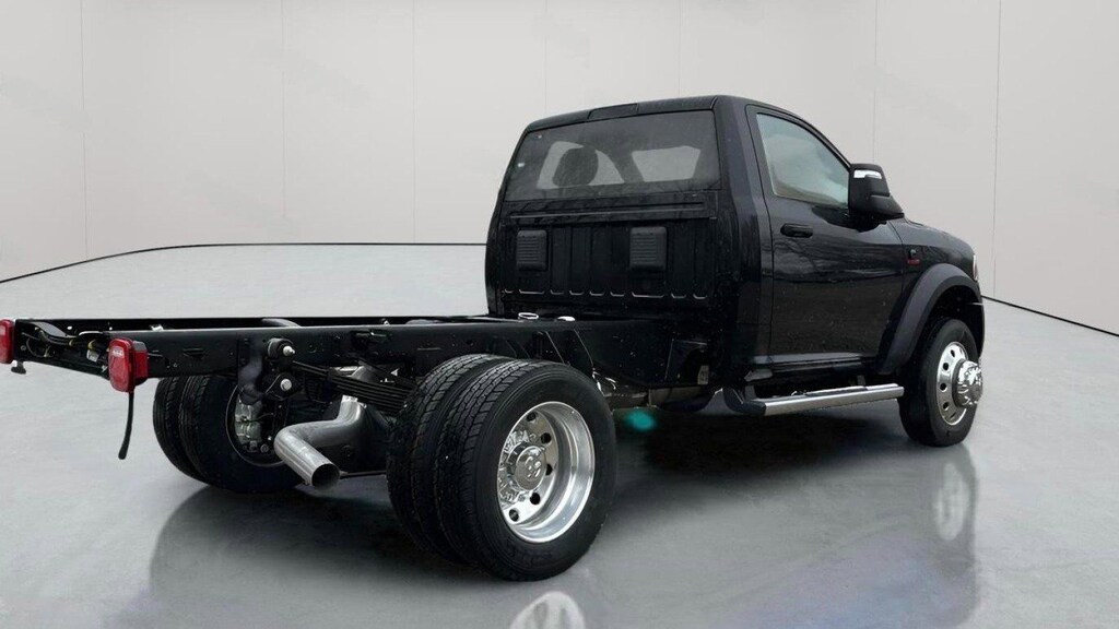 New 2024 Ram 4500 Chassis Cab 4500 TRADESMAN CHASSIS REGULAR CAB 4X4 60' CA Pickup