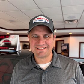 Staff member Jimmy Jones from ID_49d6e4