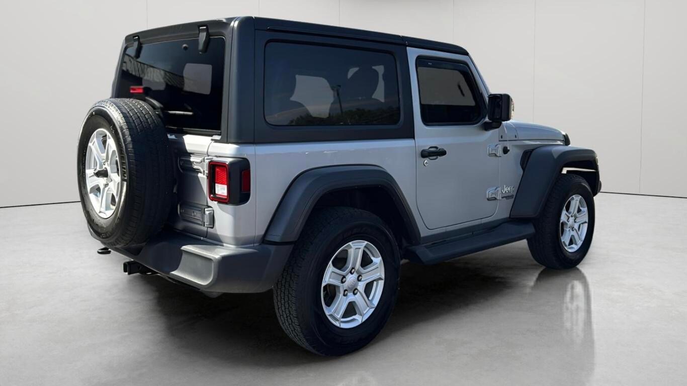 2019 Jeep Wrangler Sport photo 3