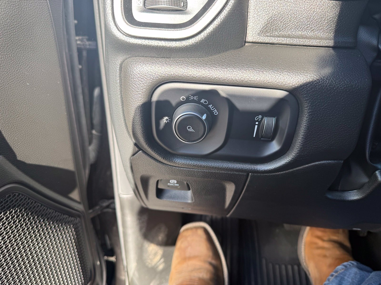 Photo 18