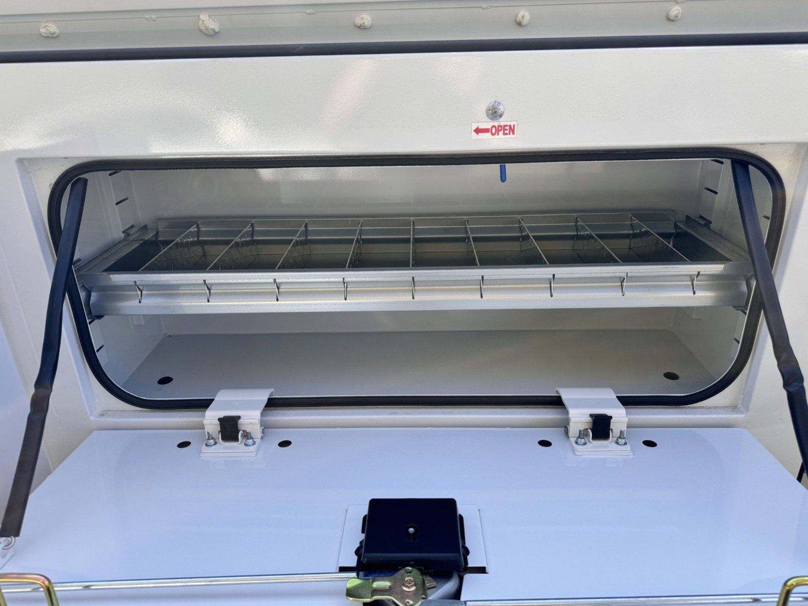 2024 RAM 3500 Tradesman - Photo 14