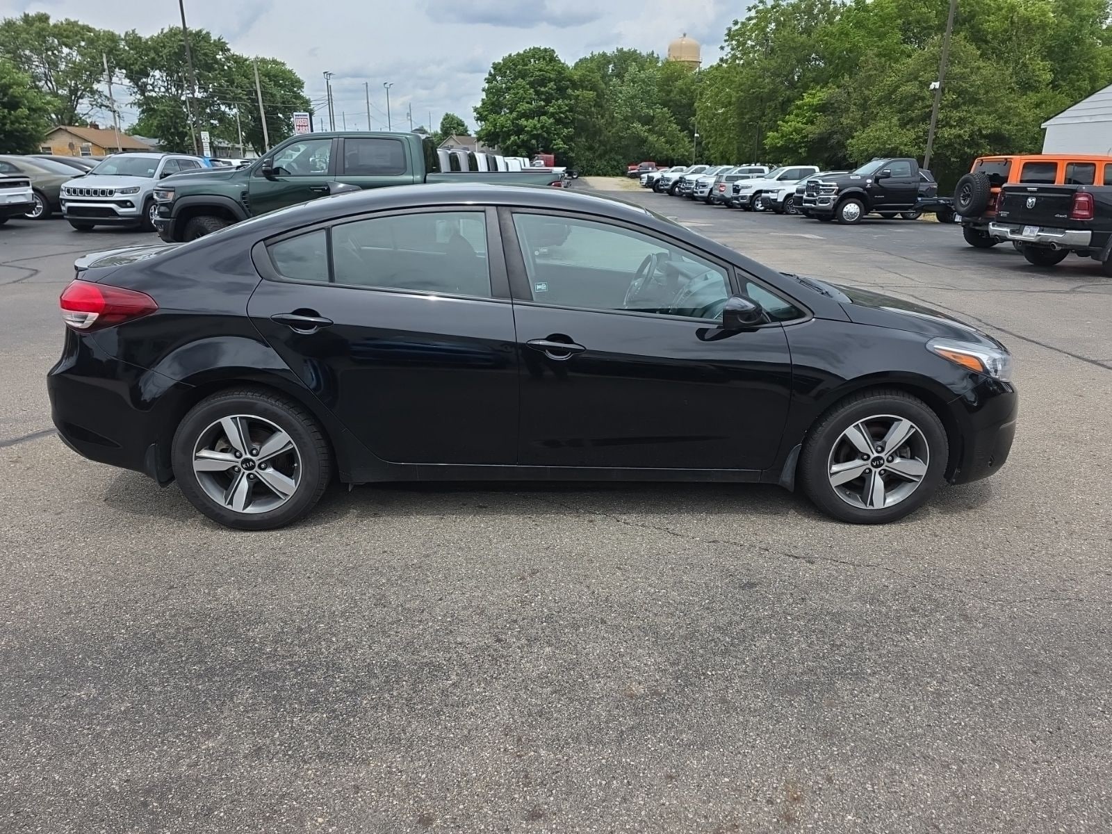 Used 2018 Kia FORTE S with VIN 3KPFL4A73JE210945 for sale in Mount Sterling, OH