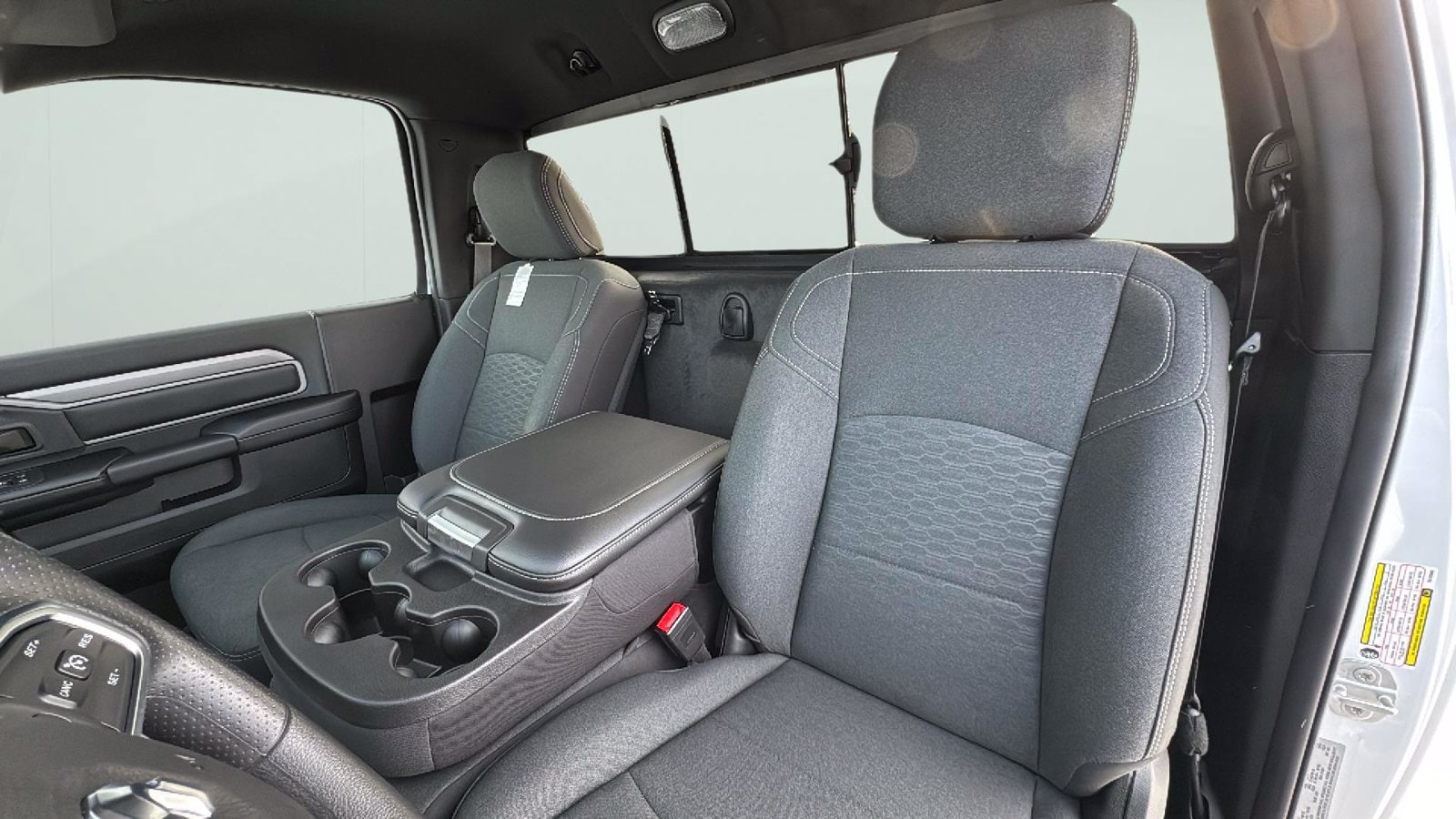 2026 RAM 2500 Tradesman - Photo 10