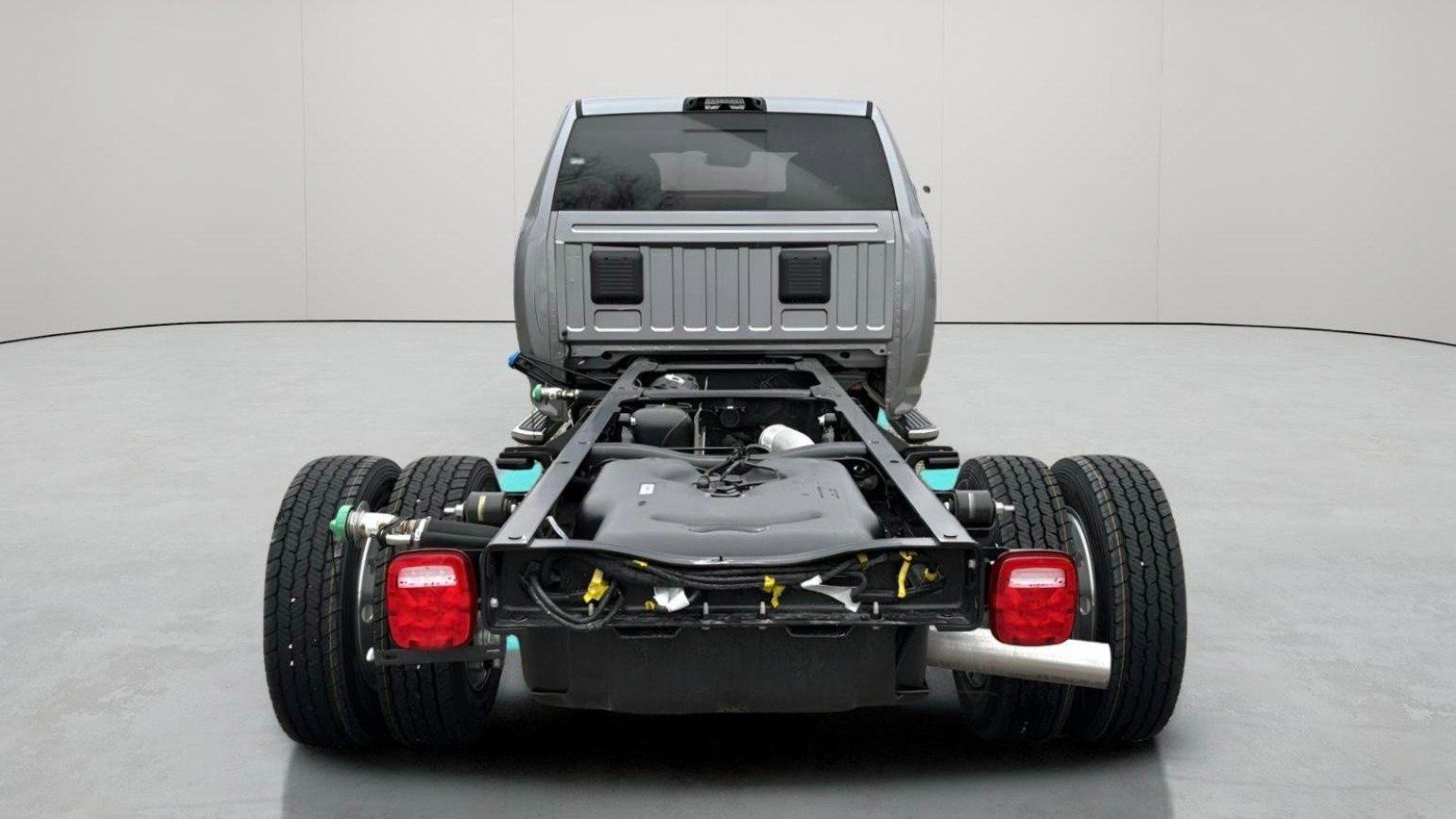 2024 Ram 5500 SLT photo 4