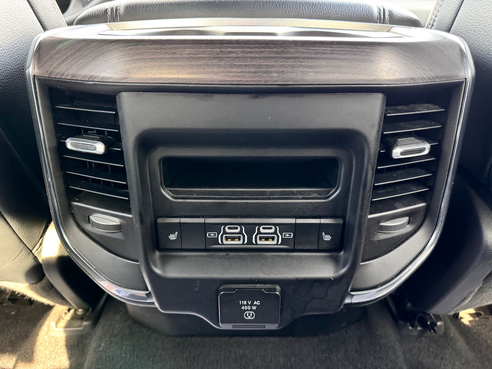 2025 RAM Ram 1500 Pickup Laramie - Photo 29