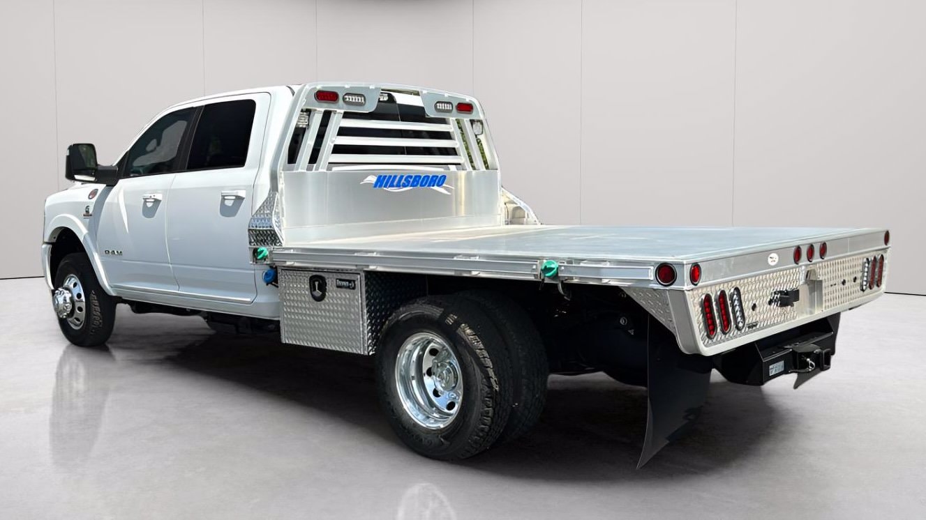 2026 RAM 3500 Chassis Big Horn - Photo 7