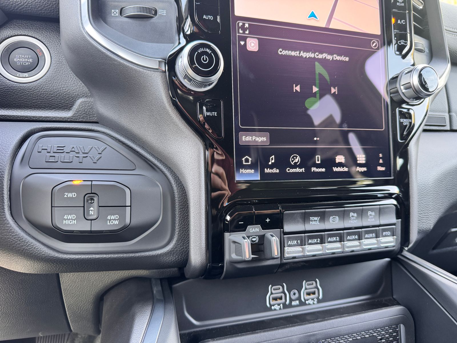 2026 RAM 3500 Chassis Big Horn - Photo 20
