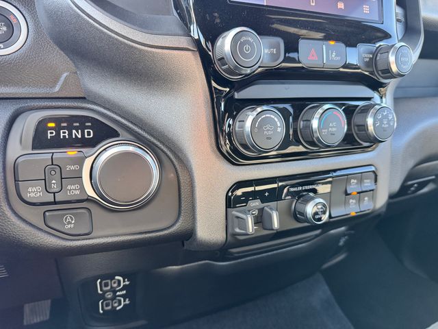 2025 RAM 1500 Tradesman - Photo 19