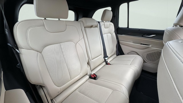 2025 Jeep Grand Cherokee Limited - Photo 23