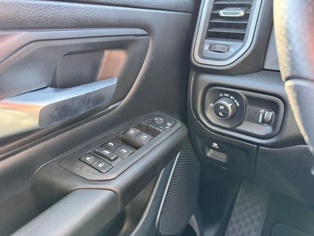 2025 RAM 1500 Tradesman - Photo 13
