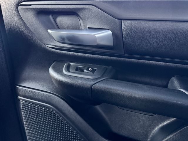 2025 RAM 1500 Tradesman - Photo 26