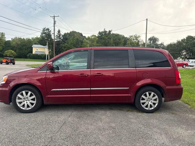 Used 2014 Chrysler Town & Country Touring with VIN 2C4RC1BG4ER310227 for sale in Upper Sandusky, OH