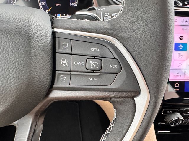 2025 Jeep Grand Cherokee Limited - Photo 17