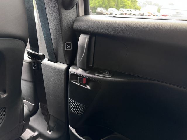 2025 Chrysler Pacifica Select - Photo 21