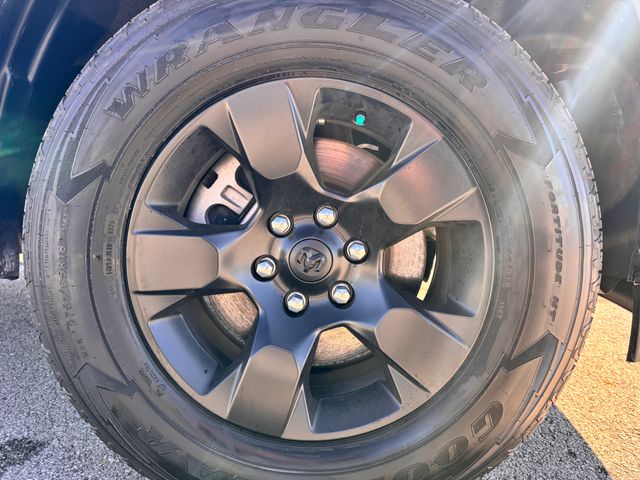 2025 RAM 1500 Tradesman - Photo 30