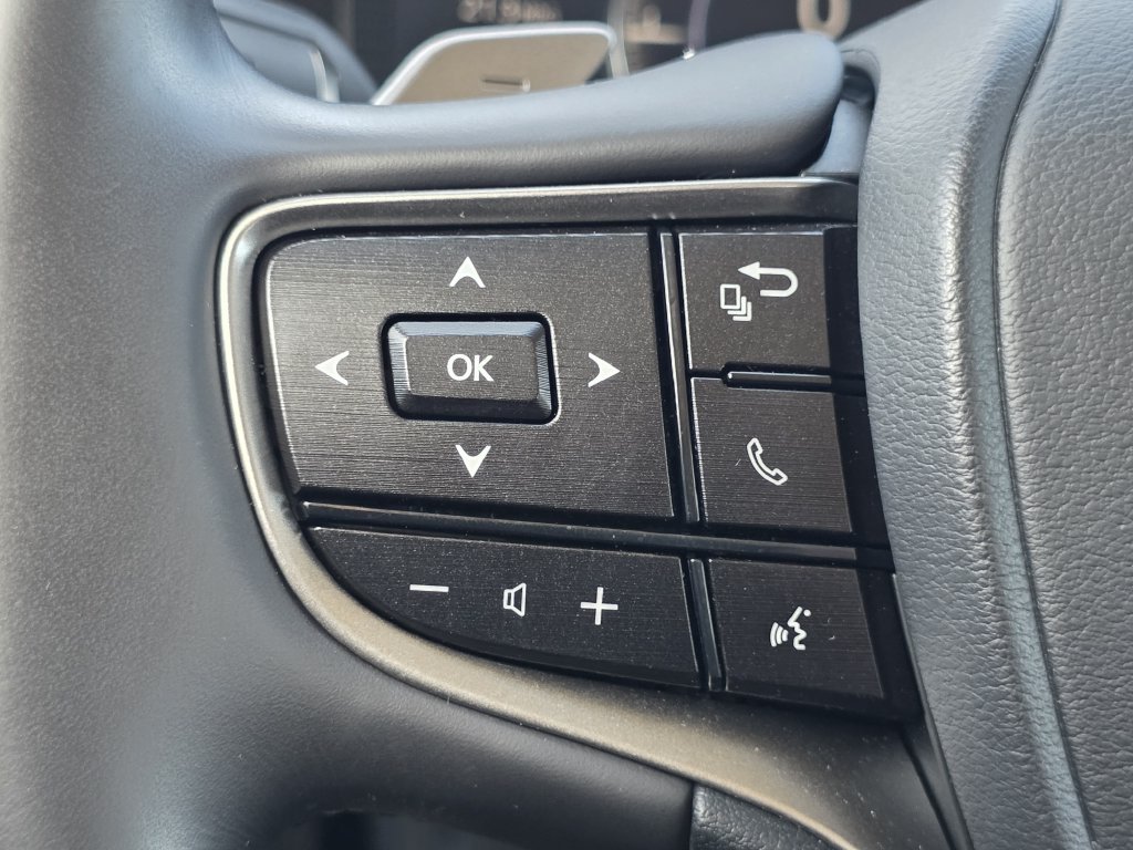 2022 Lexus ES 350 - Photo 26